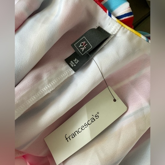 ALYA Striped Dress. - Picture 4 of 4